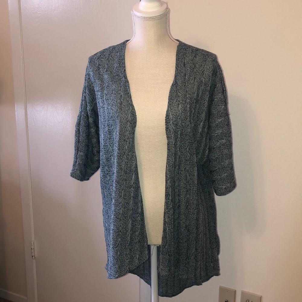 lularoe cardigan/like new